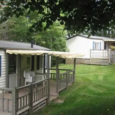 3 Etoiles - Piscine - Ccagief Argences-en-Aubrac