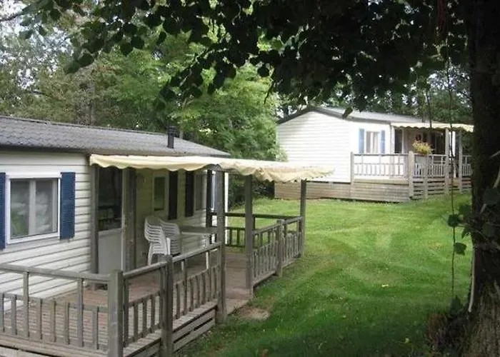 3 Etoiles - Piscine - Ccagief Argences-en-Aubrac